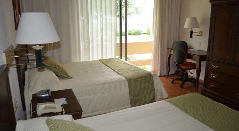 Hotel Villa Florida Córdoba חדר תמונה